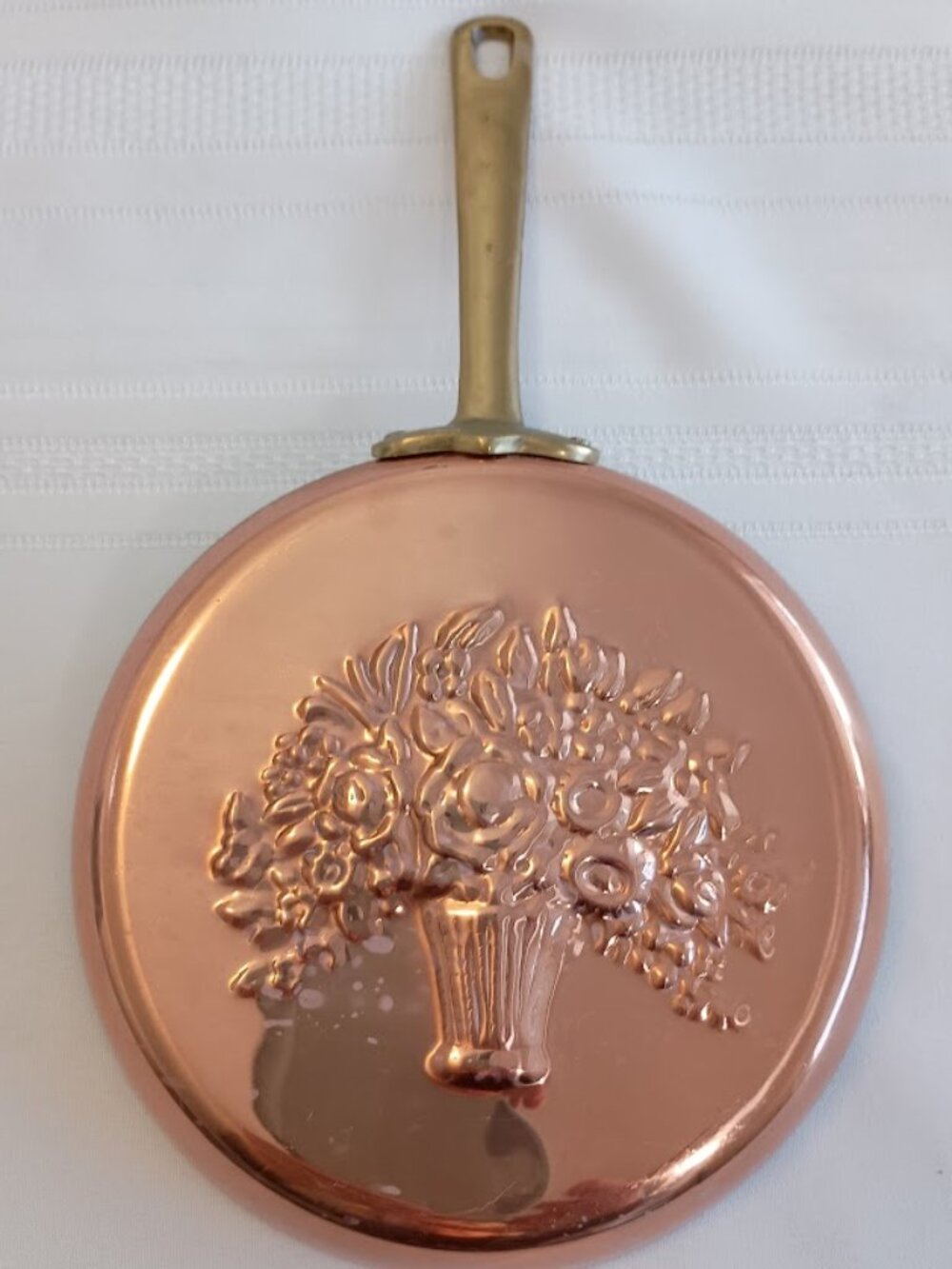 Vintage Copper Decorative Wall Hanging Pan with Floral Design, Tin Lined
